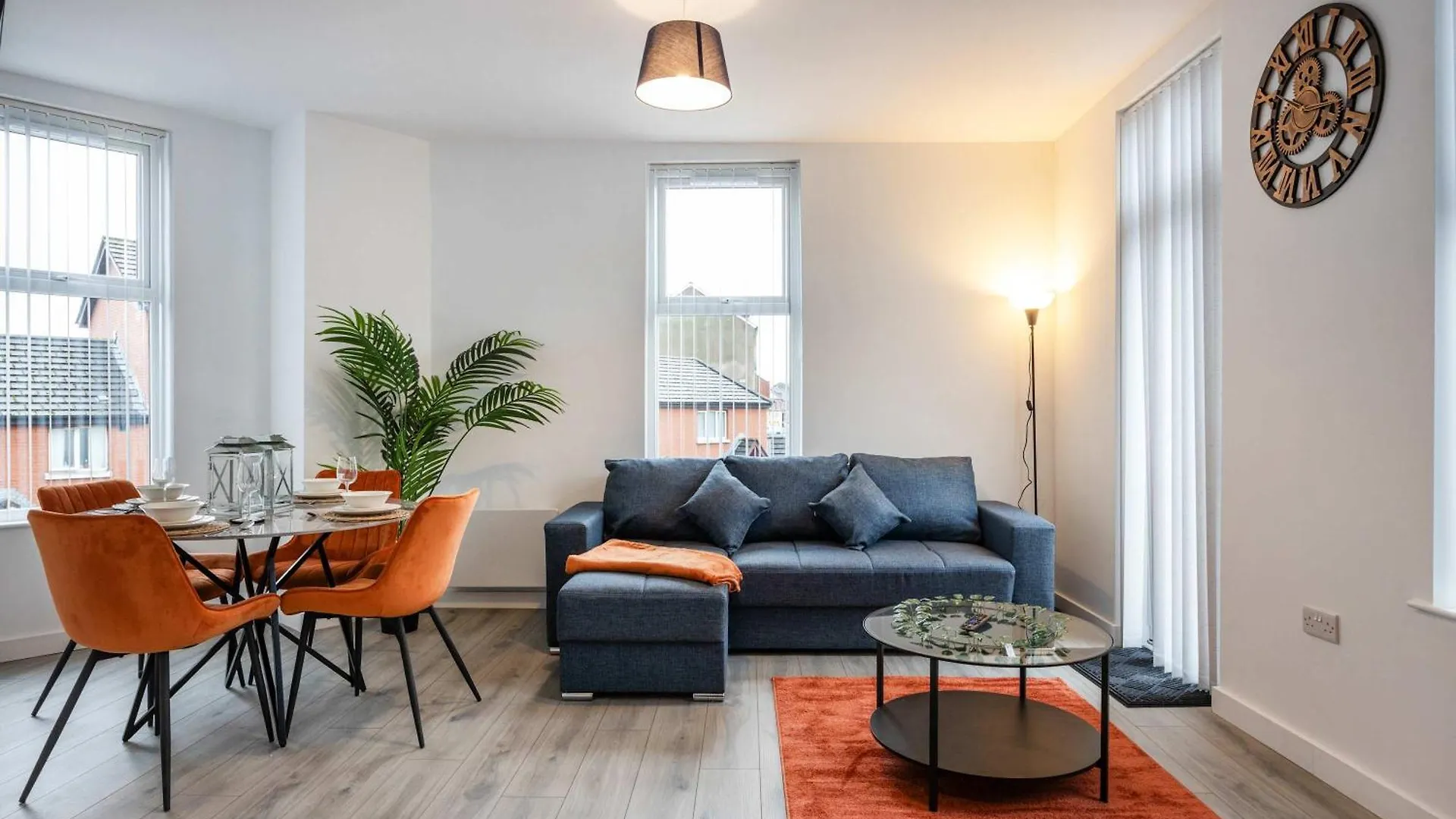 Inviting And Modern 2 Bedroom Apartment Walk To Centre Belfast